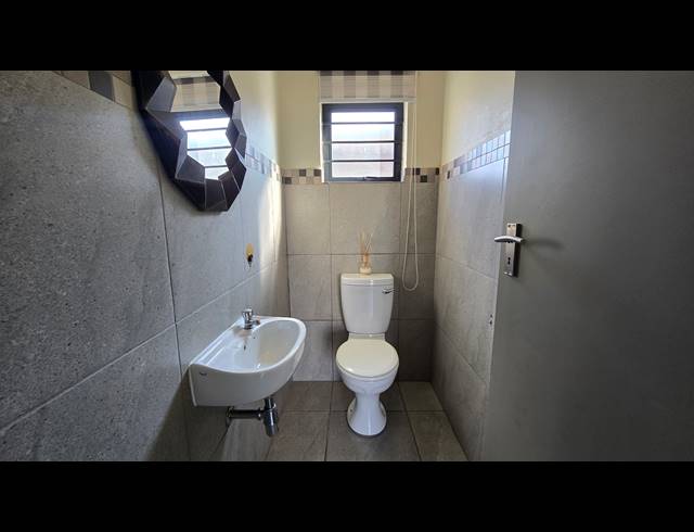 3 BEDROOM FREEHOLD FOR SALE IN ALBERTSDAL